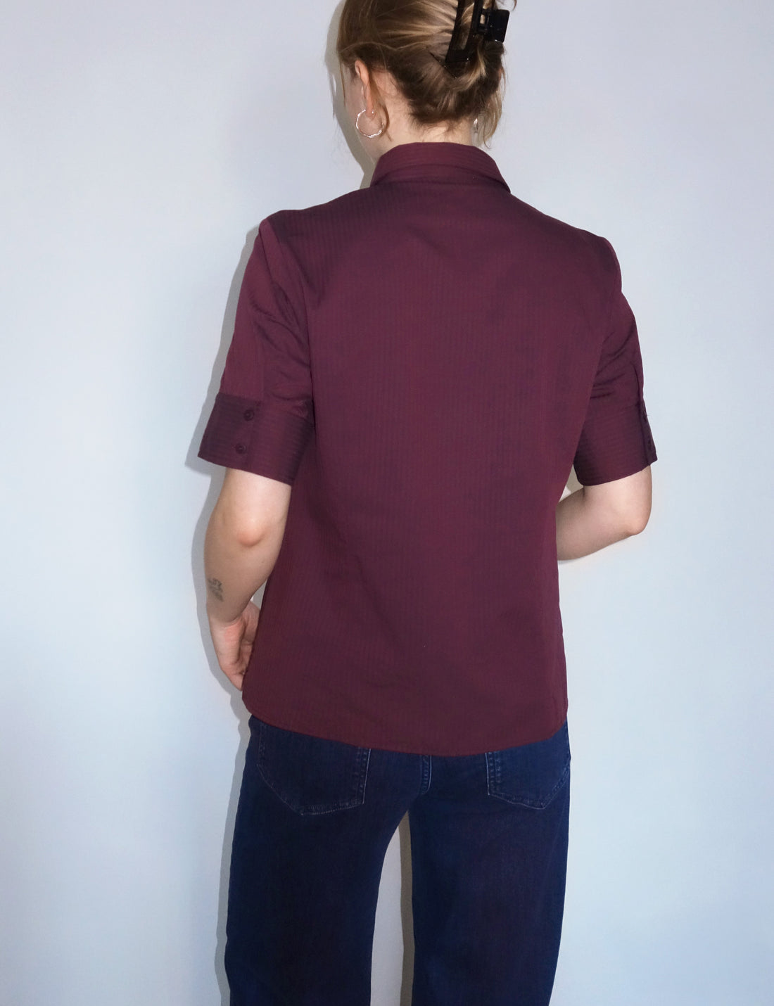 Laura short sleeve shirt burgundy stripe