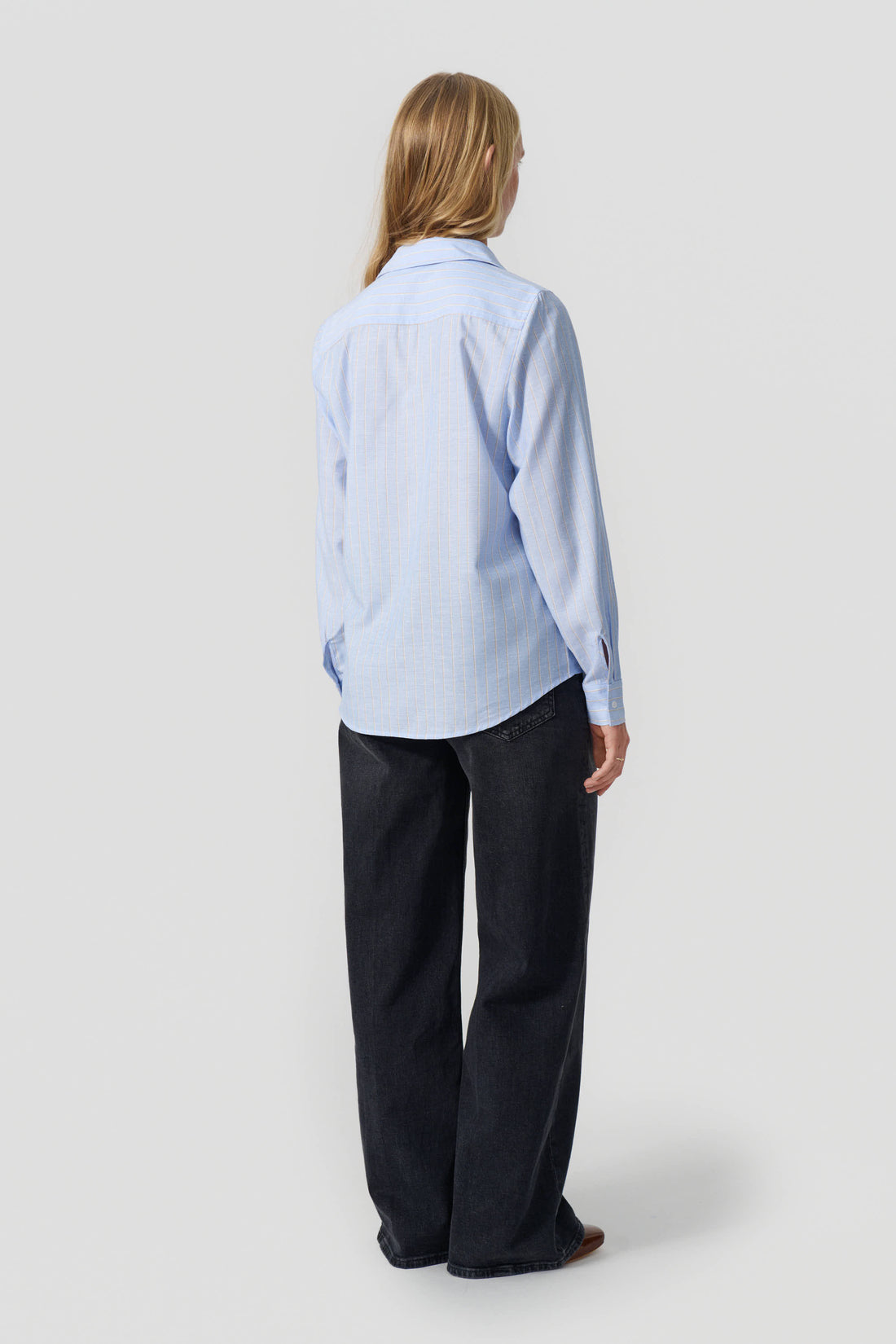Lea shirt light blue/white ochre stripe