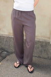 Thea pants black