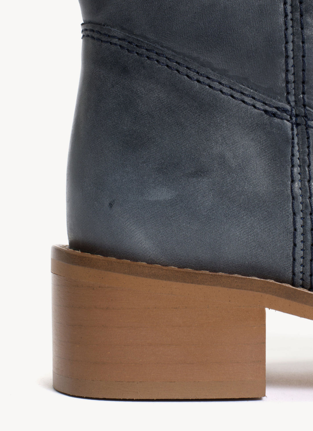 Julia gauco indigo blue escovado leather