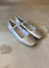 Julieta mary janes glossy burgundy