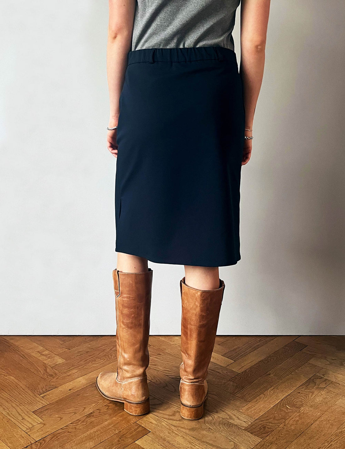 Lara skirt dark blue
