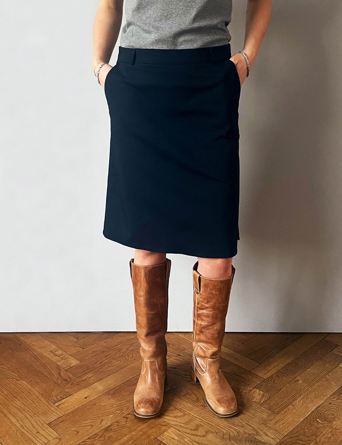 Lara skirt dark blue