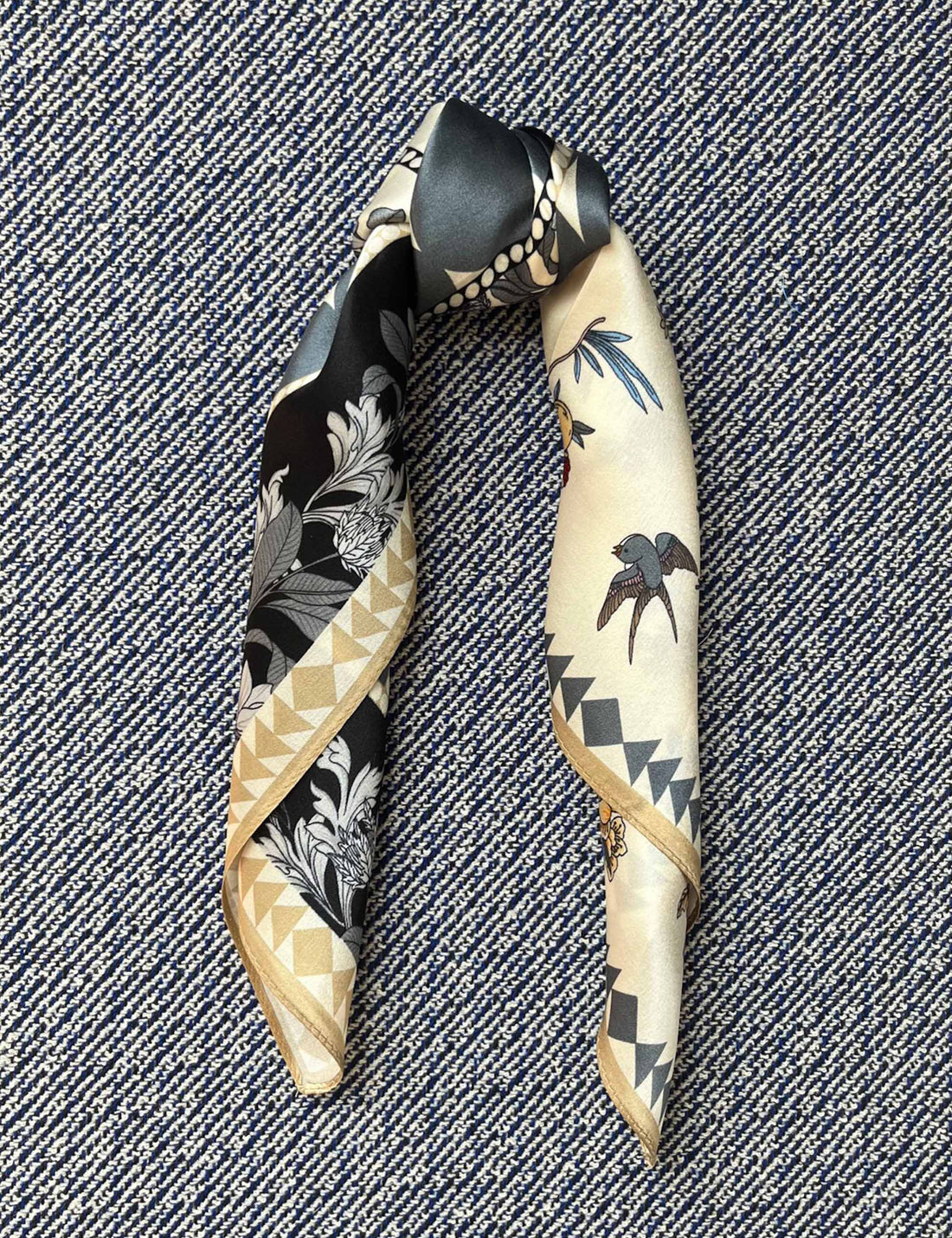 Silk scarf cream japanese flower/grey graphic