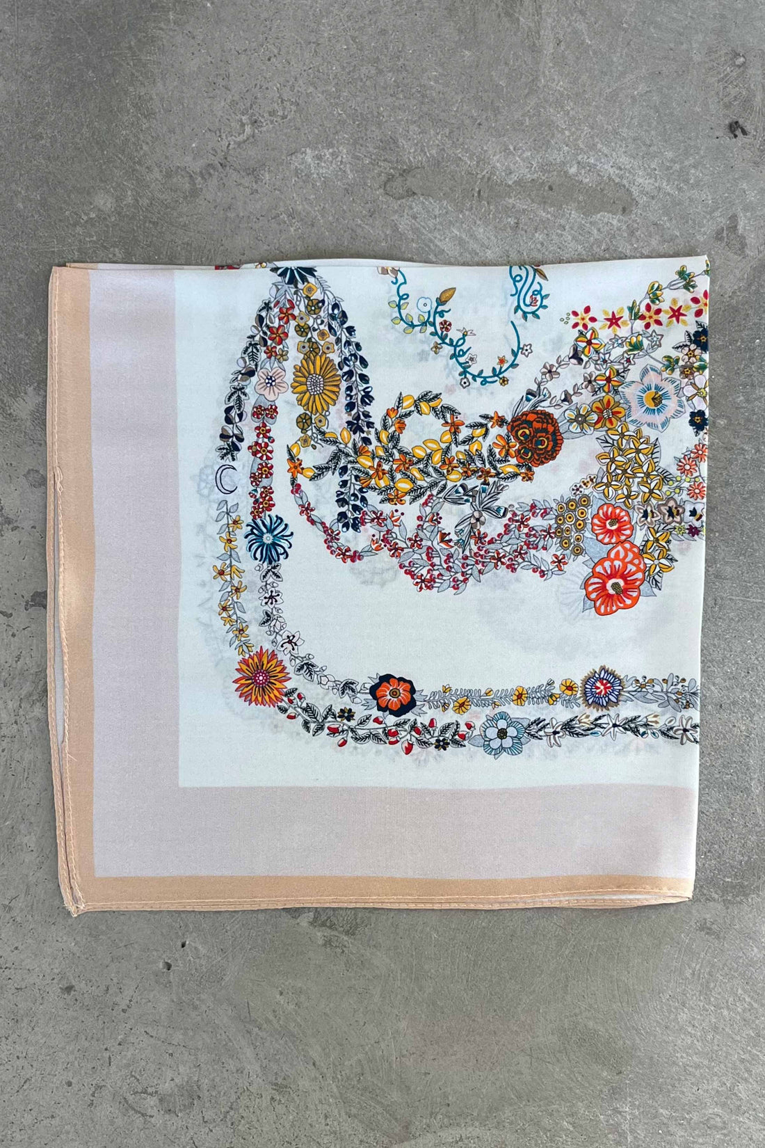 Silk scarf off white/small multi flowers