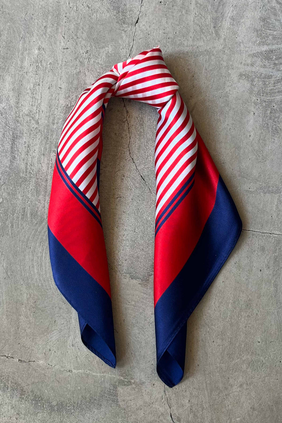 Silk scarf red/off-white/navy graphic stripes