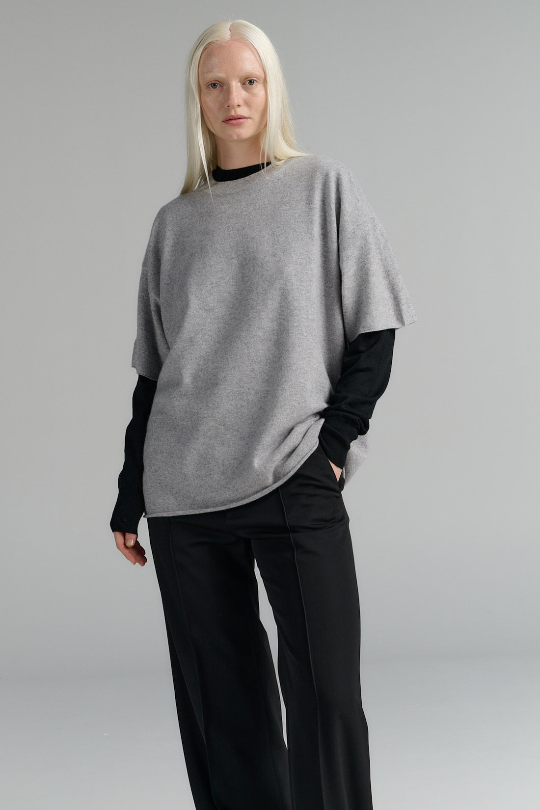 Rhea merino/cashmere knit t-shirt light grey