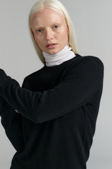 Rhea merino/cashmere crew neck black