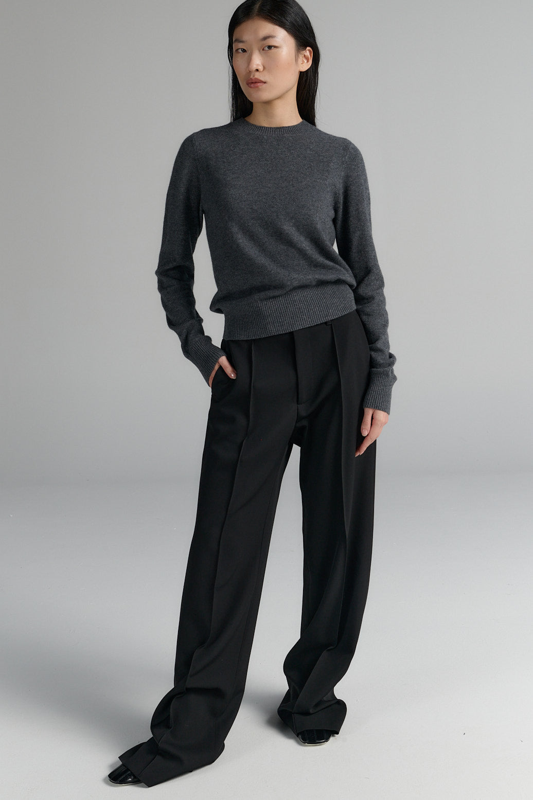 Rhea merino/cashmere crew neck grey melange