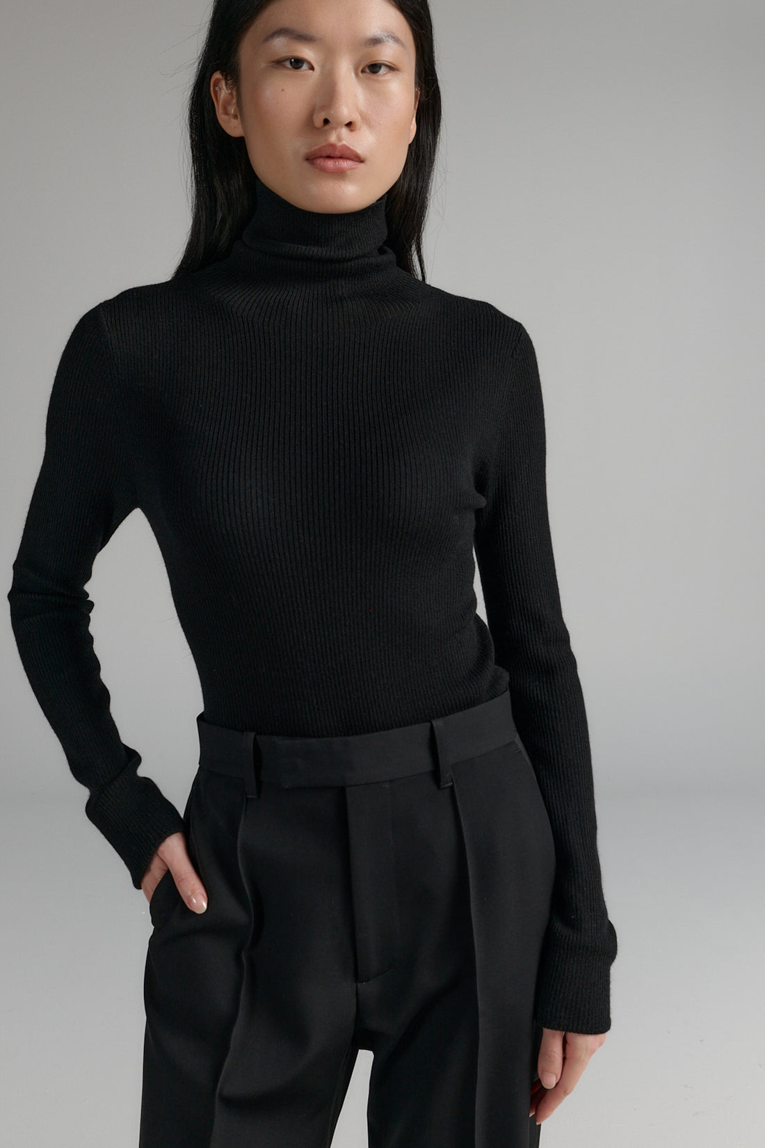 Rhea ribbed turtle neck black