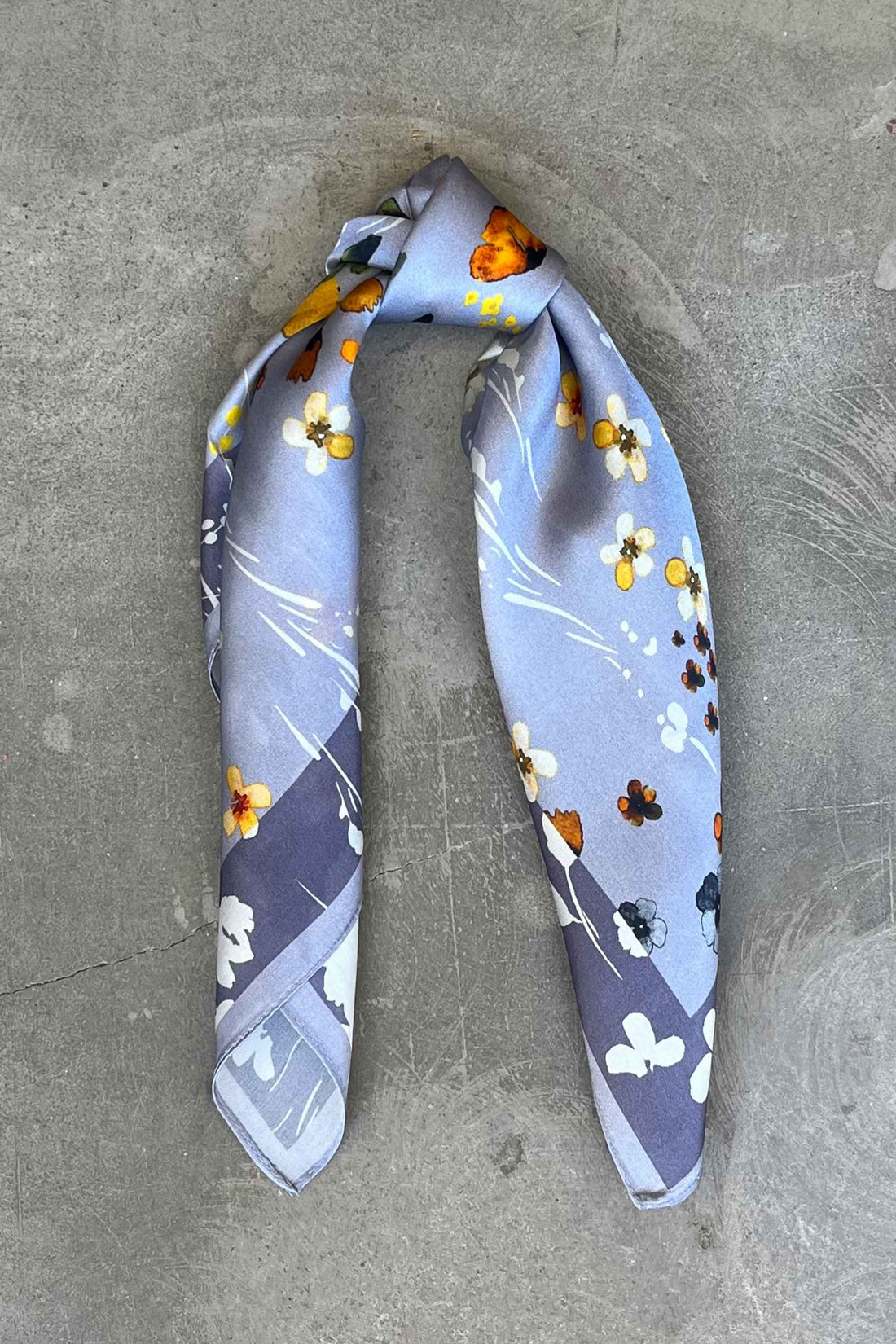Silk scarf lavender/orange flower