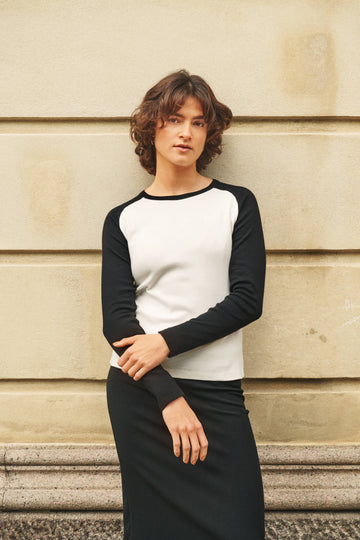 Mila basket tee off white/black
