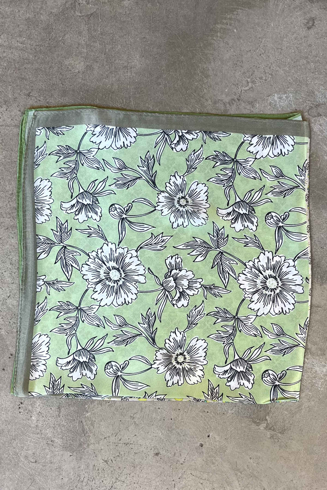Silk scarf off white mint graphic flower
