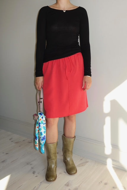 Thea skirt red