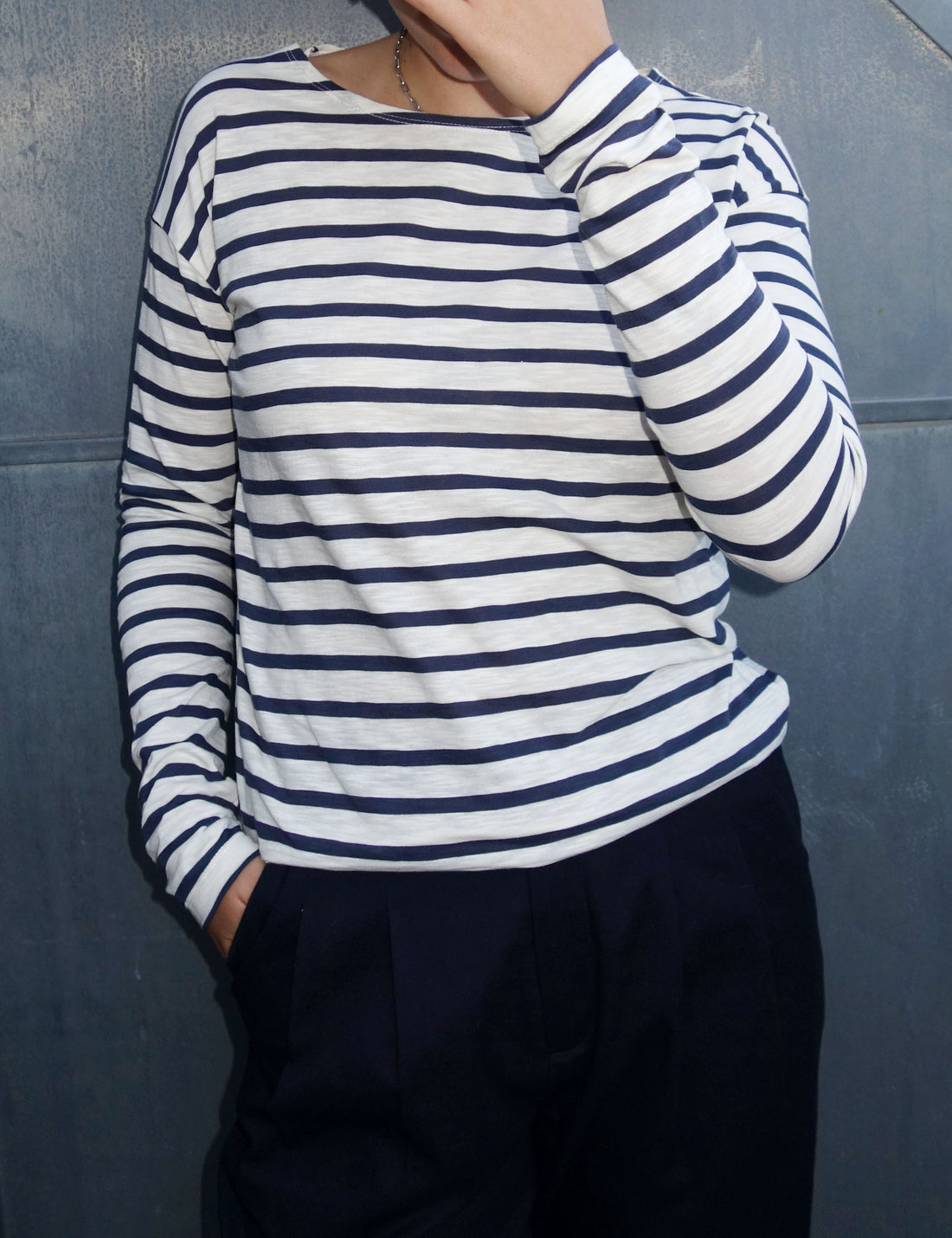 Dorrie long sleeve t-shirt navy/cream stripe