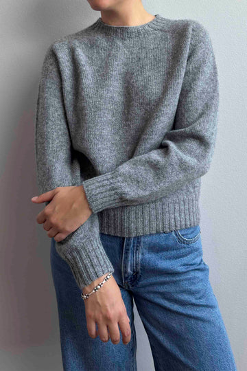 Lambswool crew-neck mid grey