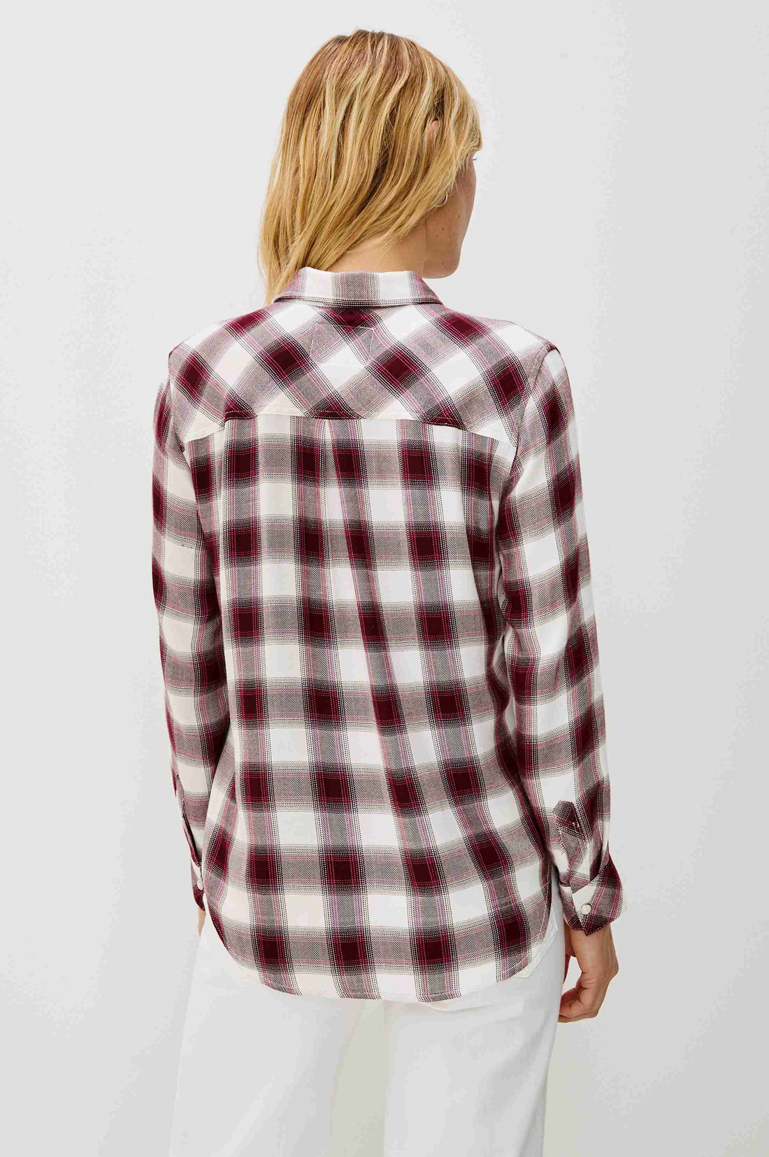 Hunter shirt raspberry wine