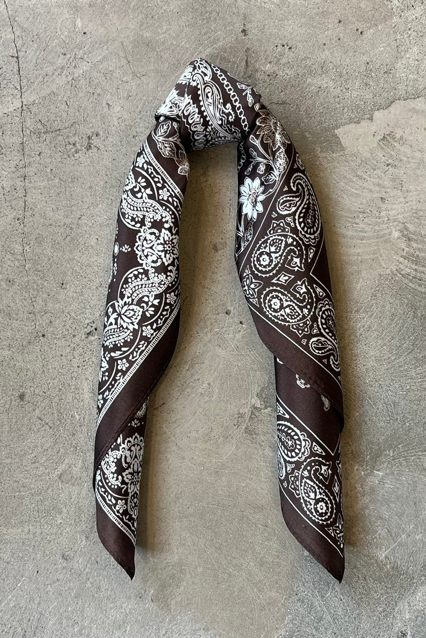 Silk scarf dark brown/off white paisley