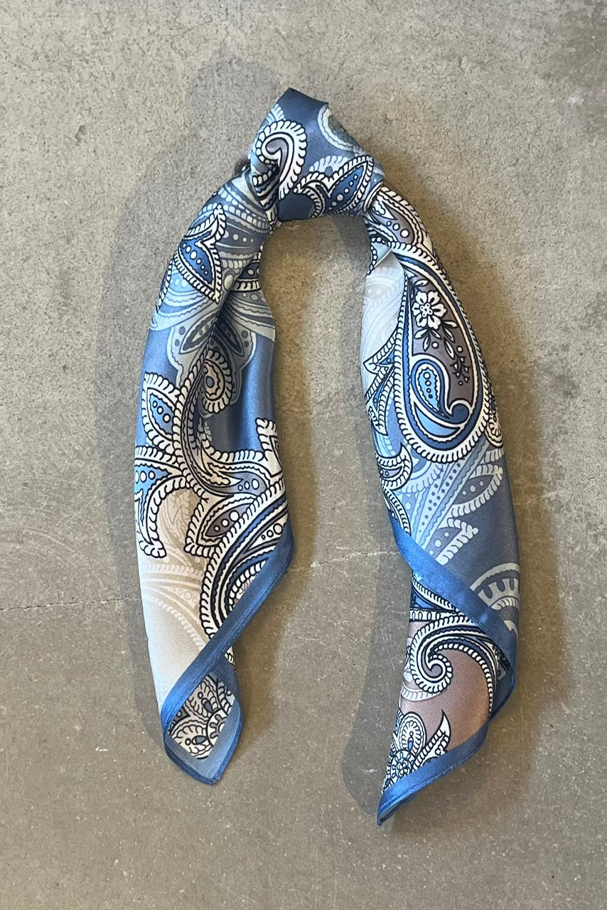 Silk scarf blue/beige paisley