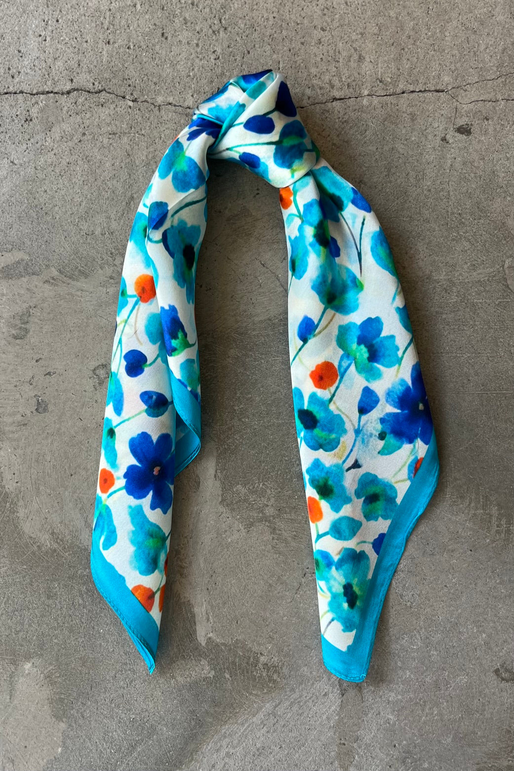 Silk scarf turquoise poppy