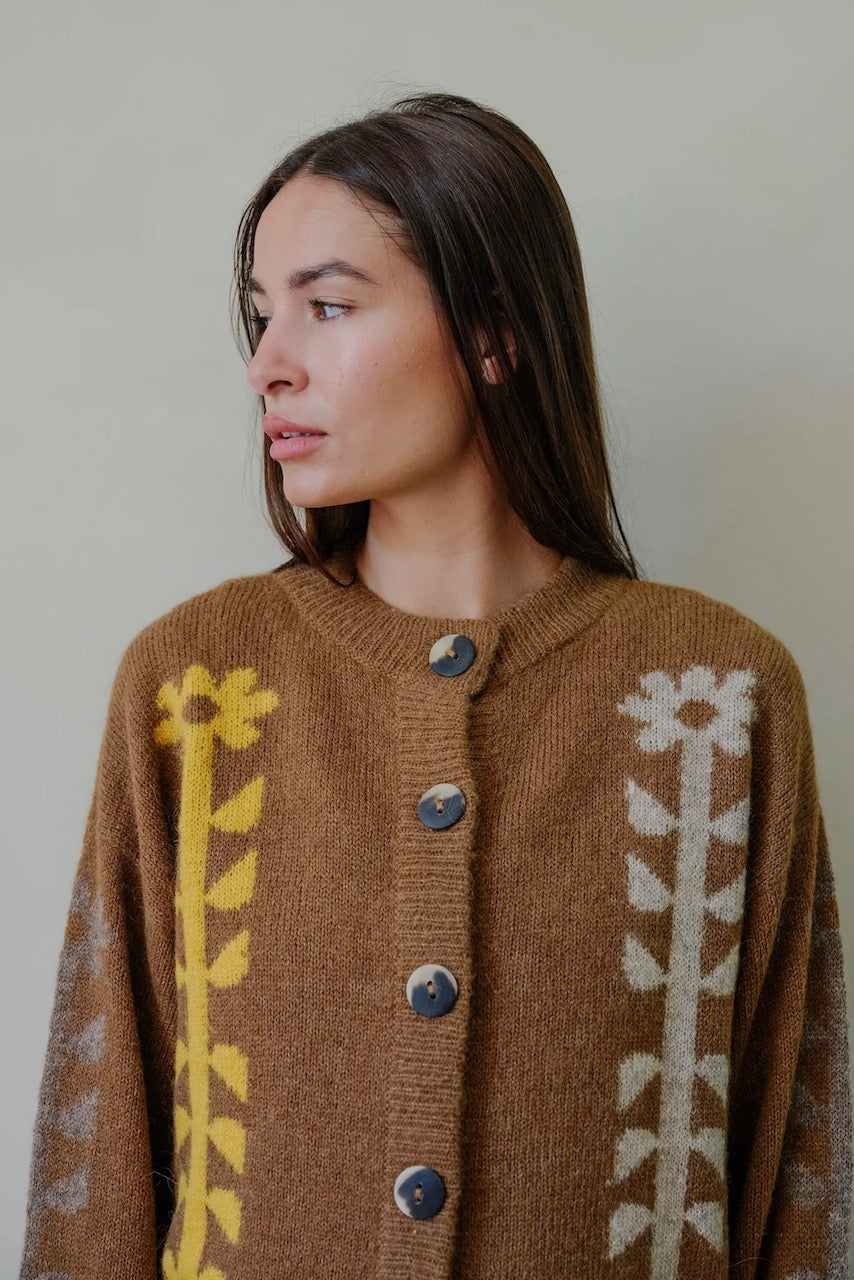 Flower power cardigan bark