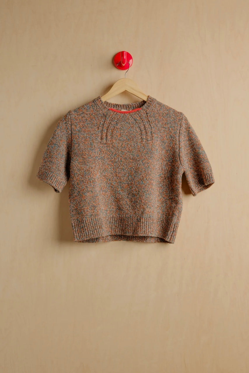 Peak tee koi marl
