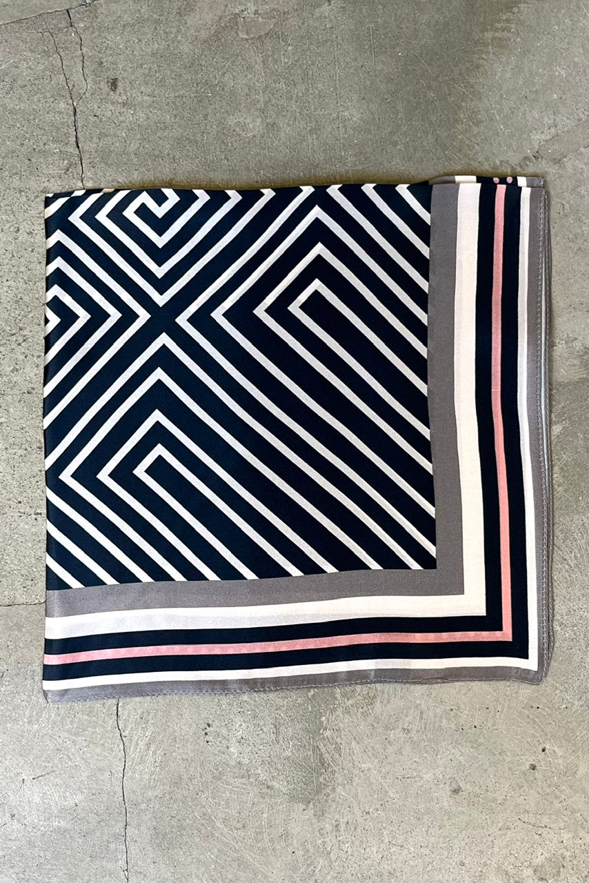 Silk scarf navy/light rose graphic