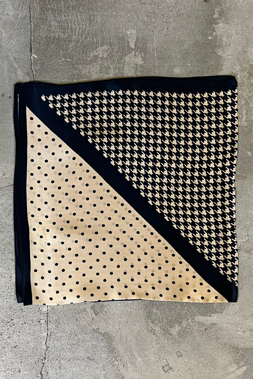 Silk scarf golden beige/black dots/graphic