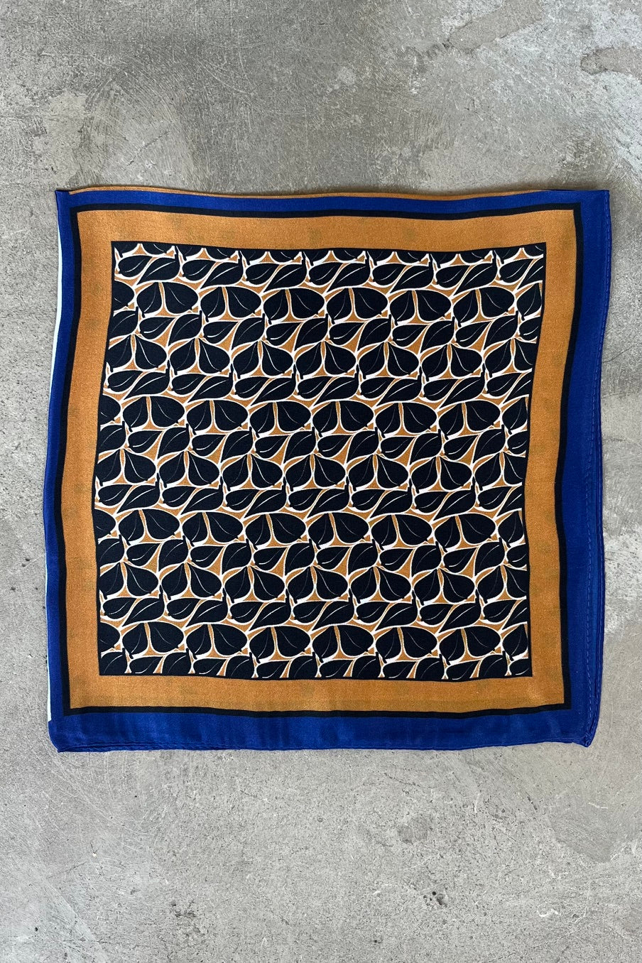 Silk scarf black/red/blue graphic