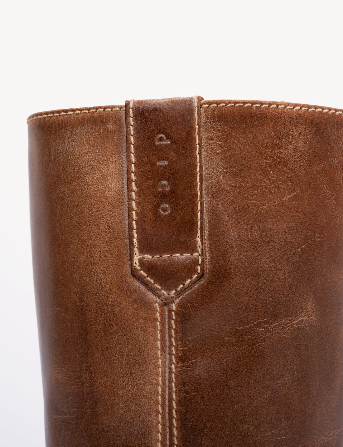 Julia gauco cognac escovado leather