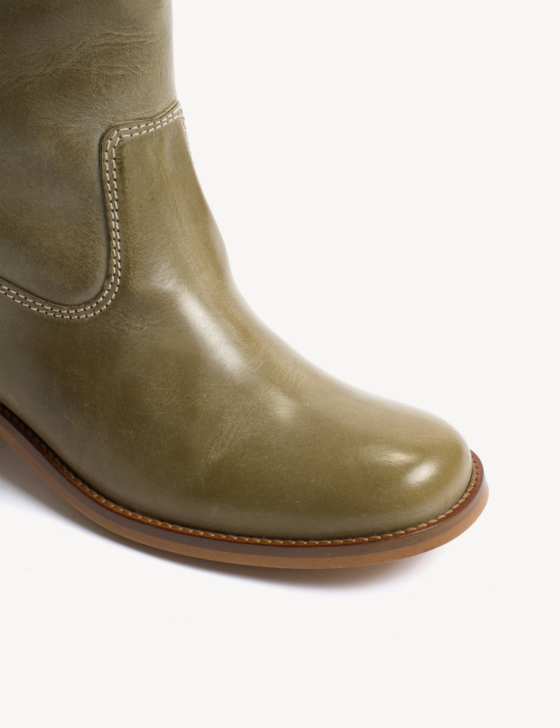 Julia gauco avocado green escovado leather