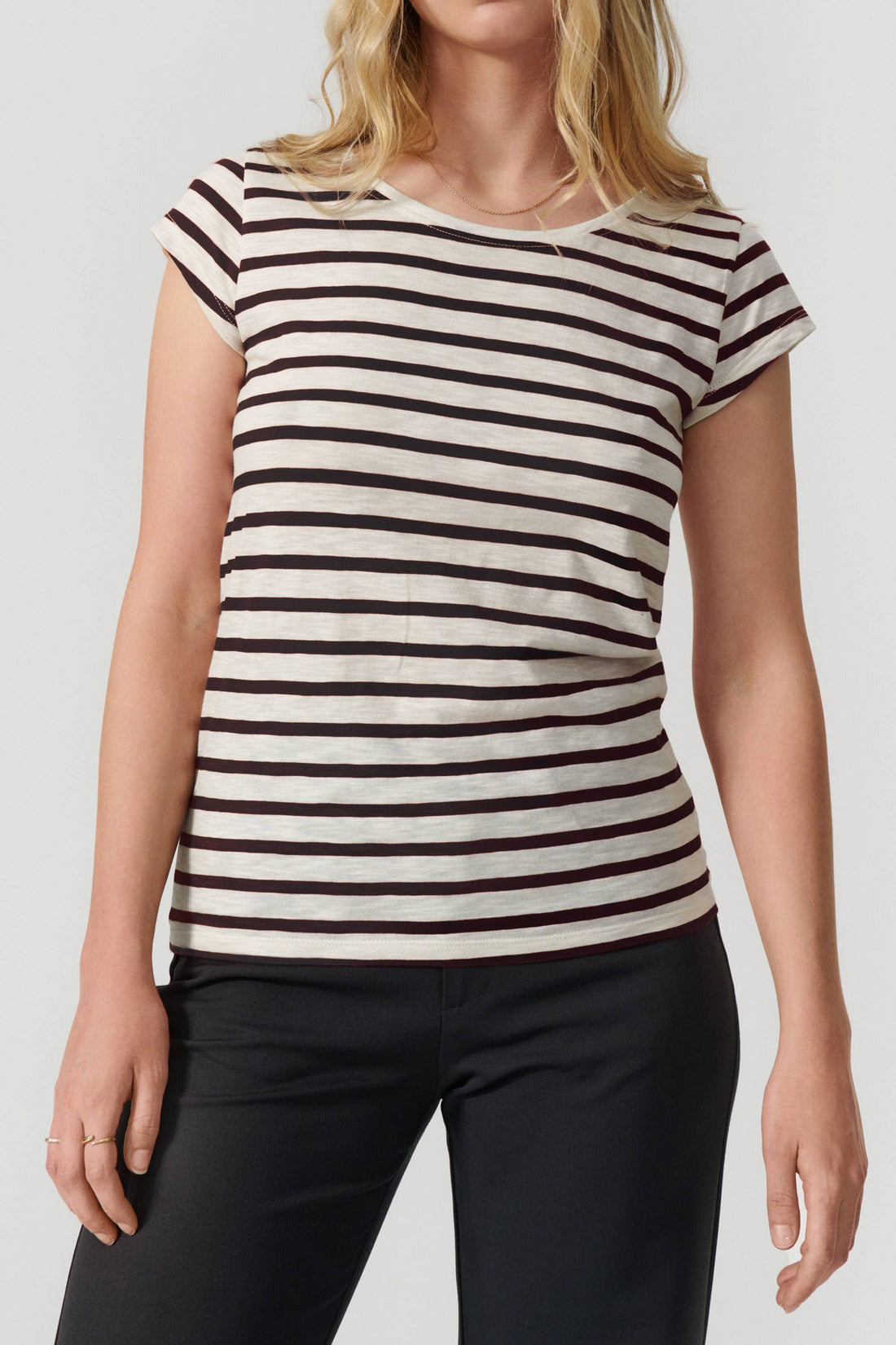 Liu short sleeve t-shirt navy/cream stripe