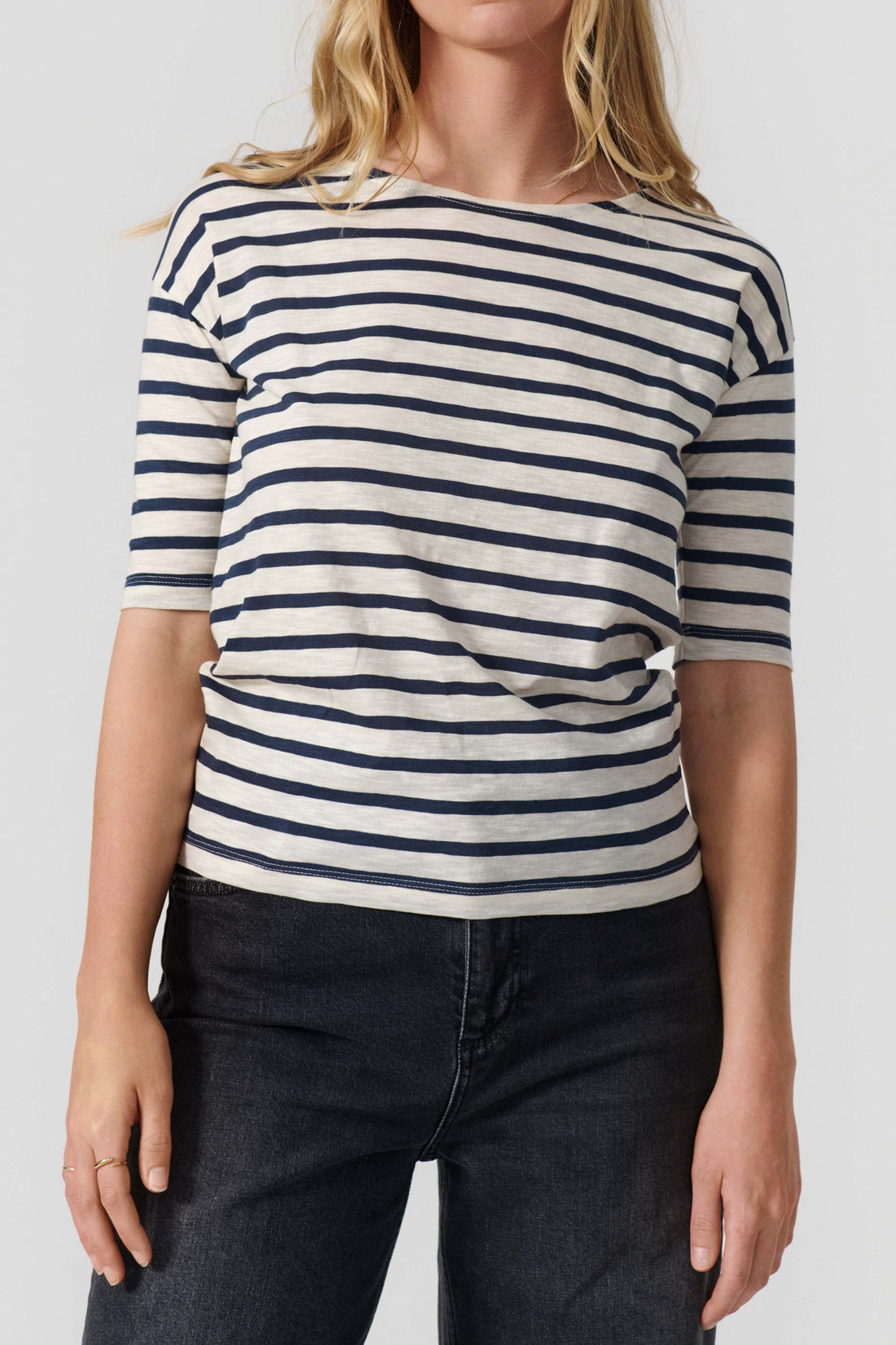 Louisa short sleeve t-shirt navy/cream stripe