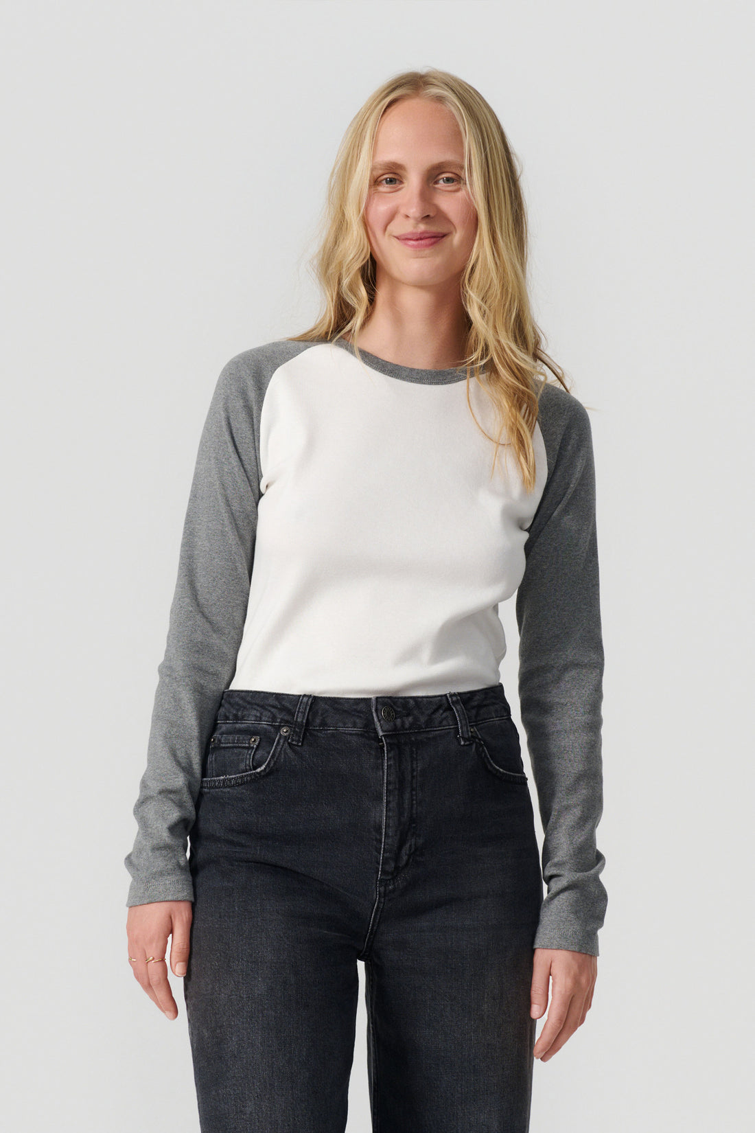 Mila basket tee off white/grey melange