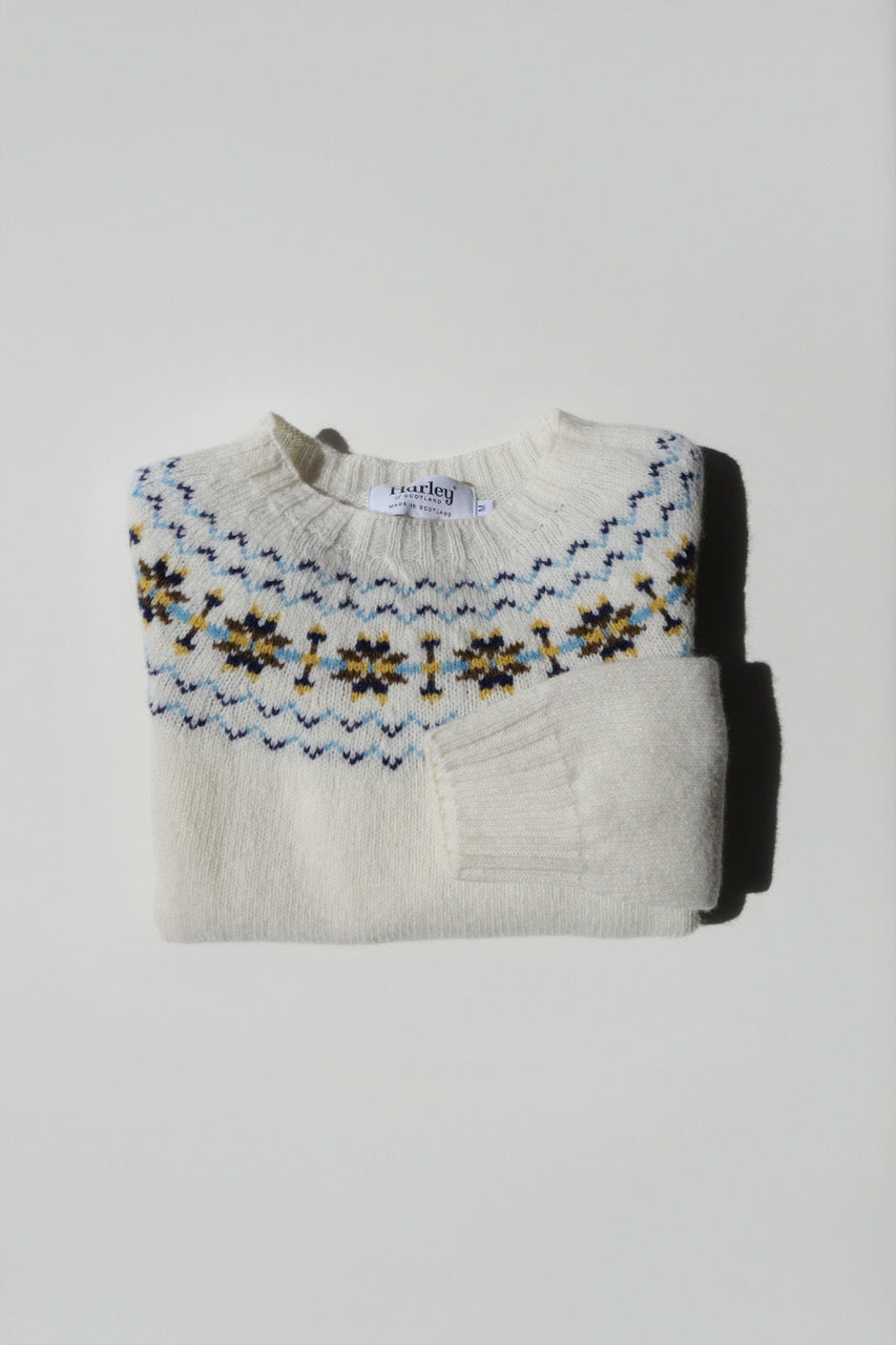 Lambswool fairisle yoke crew-neck snow white