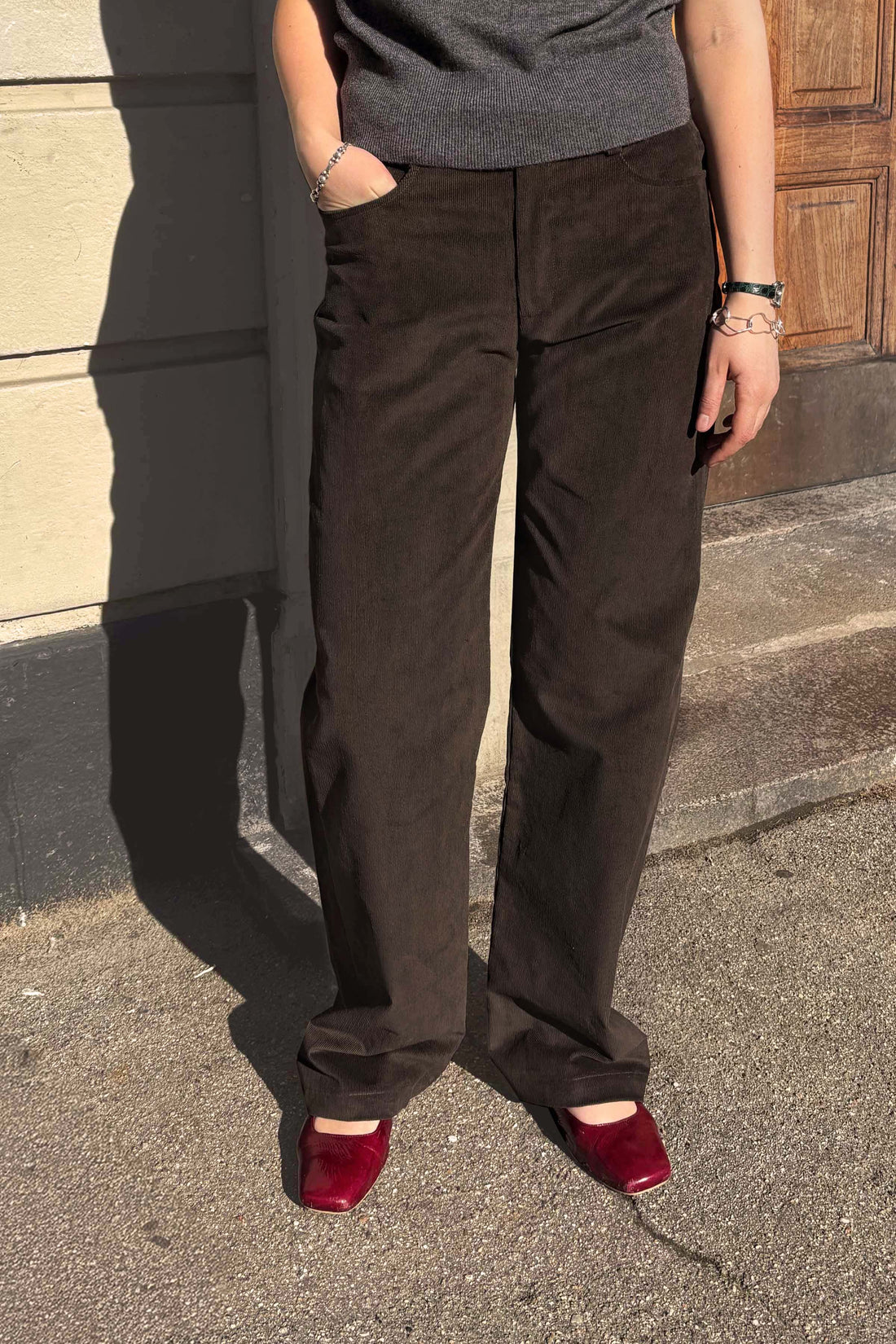 Phoebe trousers dark brown corduroy