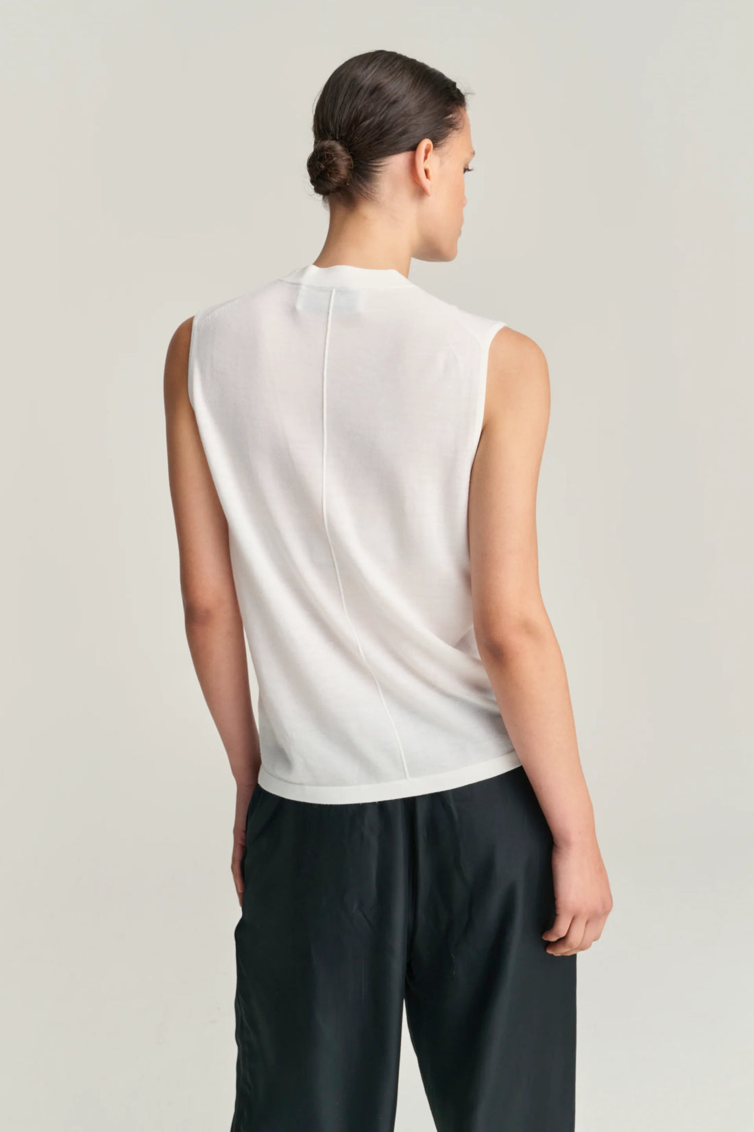 Rhea merino wool vest off-white