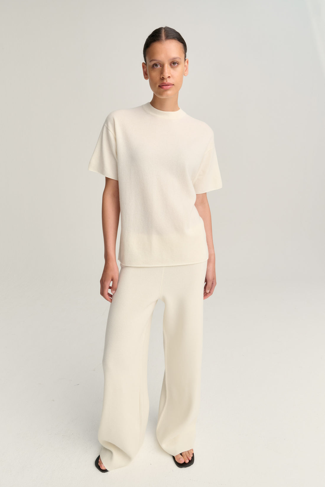 Rhea merino/cashmere knit t-shirt off-white