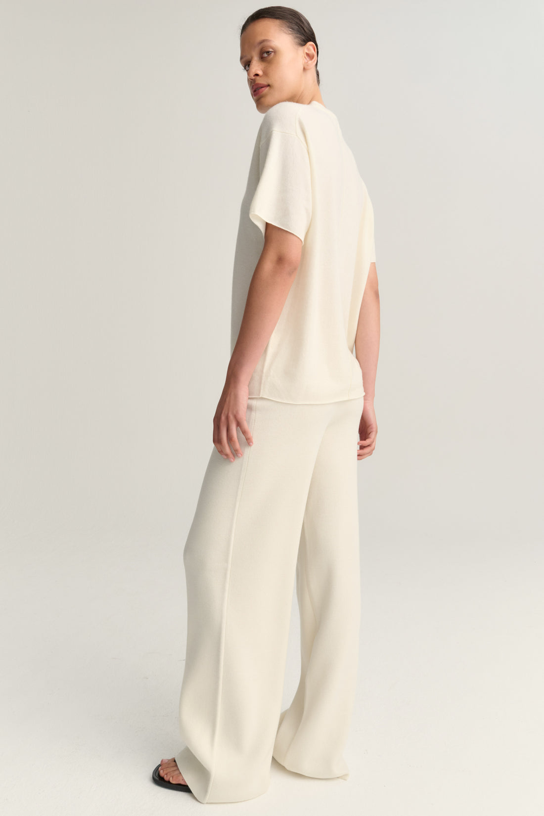 Rhea merino/cashmere knit t-shirt off-white