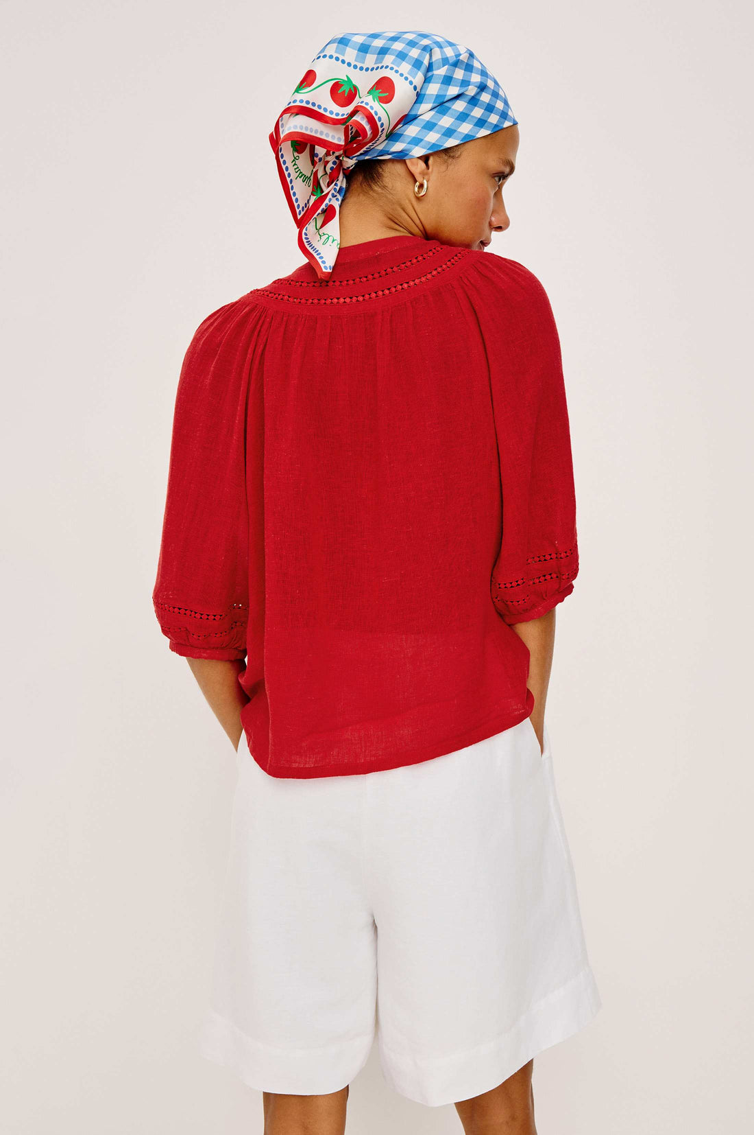 Theia top tomato
