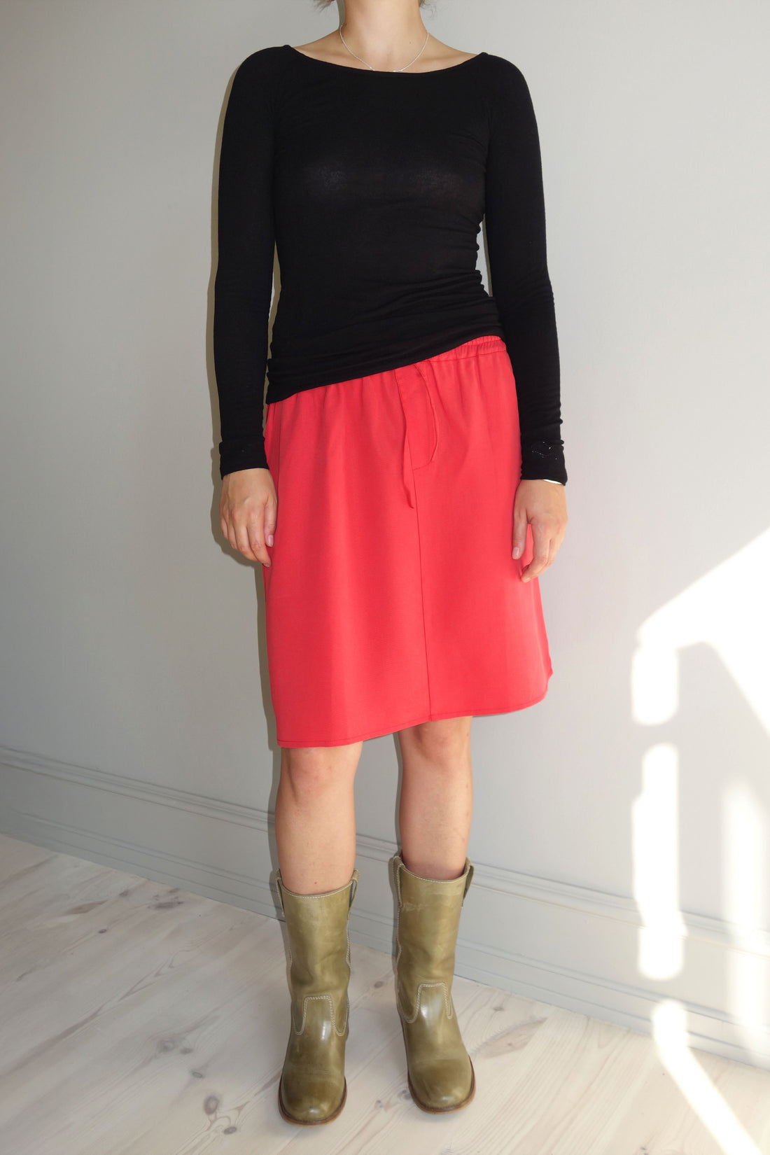 Thea skirt red