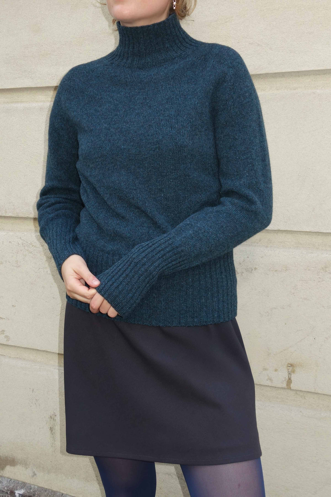 Superfine lambswool turtle neck petrol