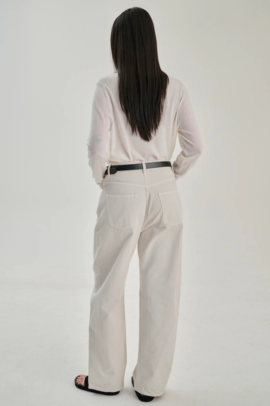Merino crew-neck sweater off-white