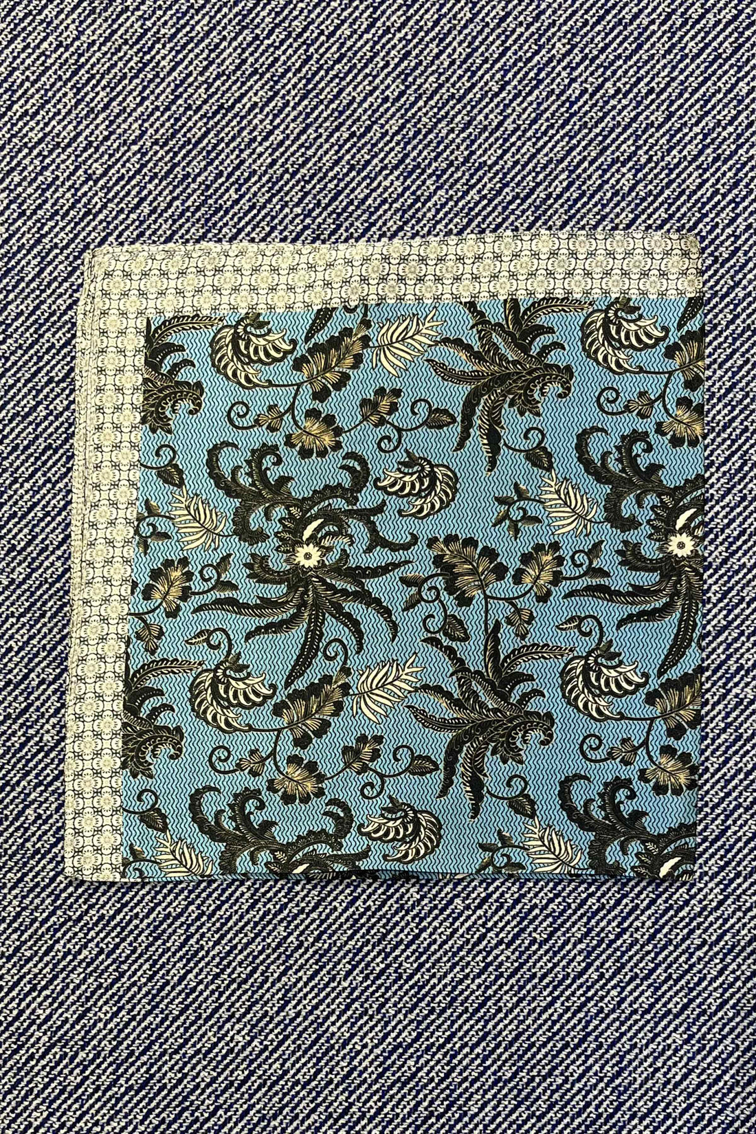 Silk scarf blue/army/beige flower
