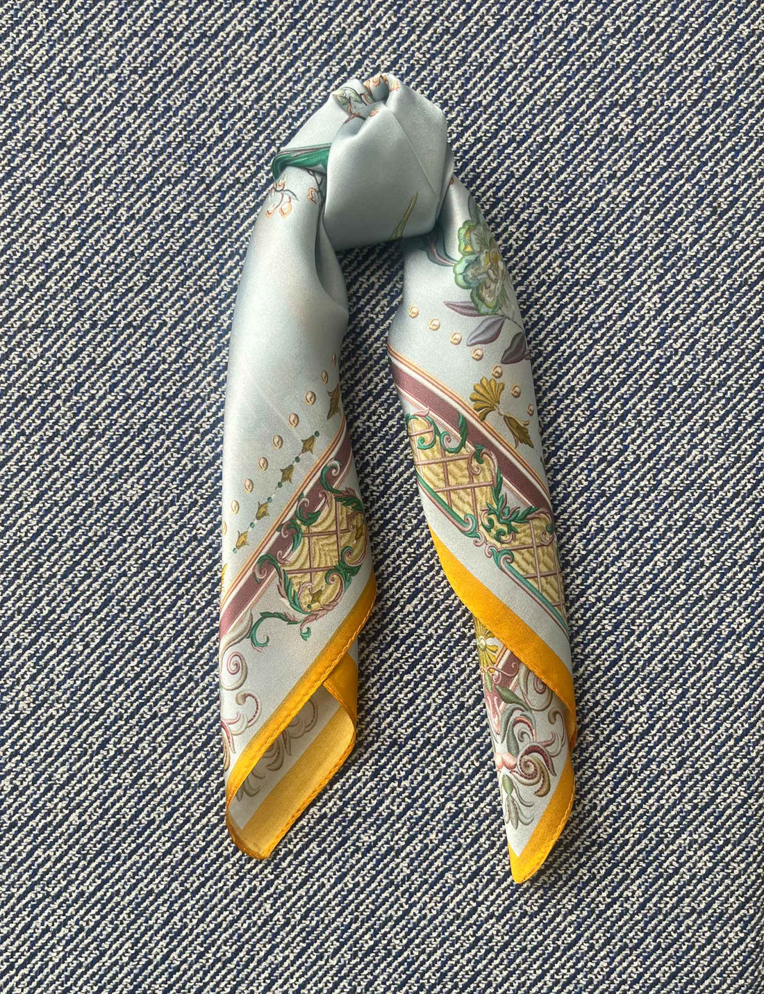 Silk scarf light blue/japanese flower and birds