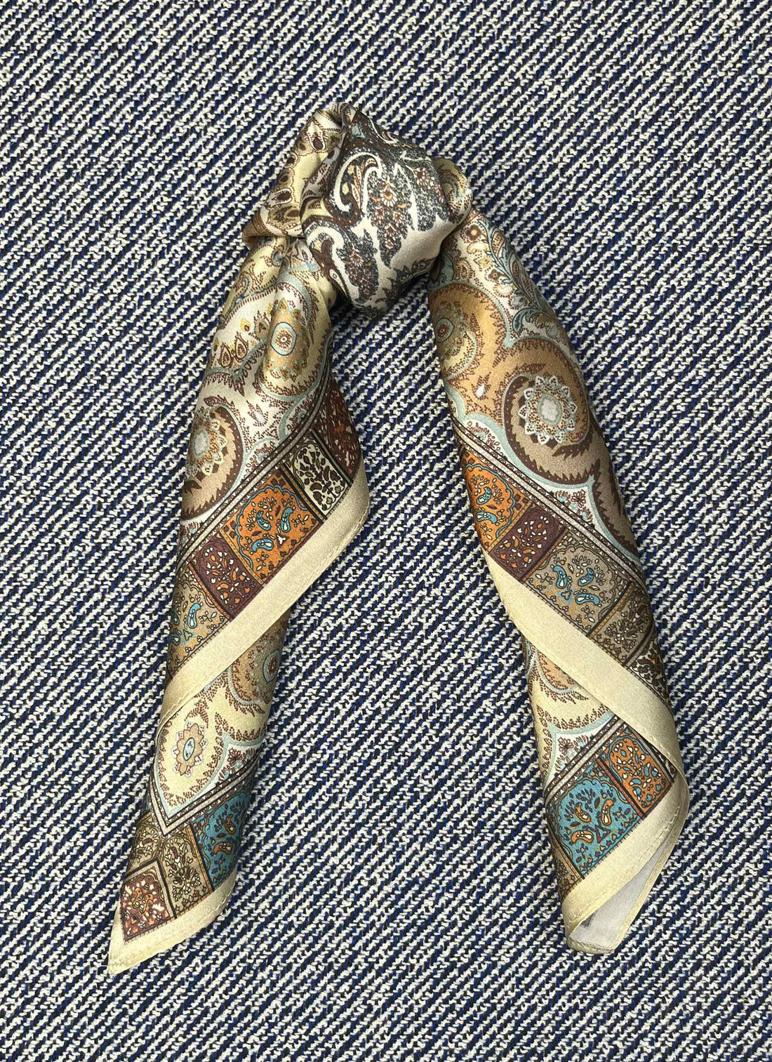 Silk scarf vanilla/brown/beige/turquoise paisley