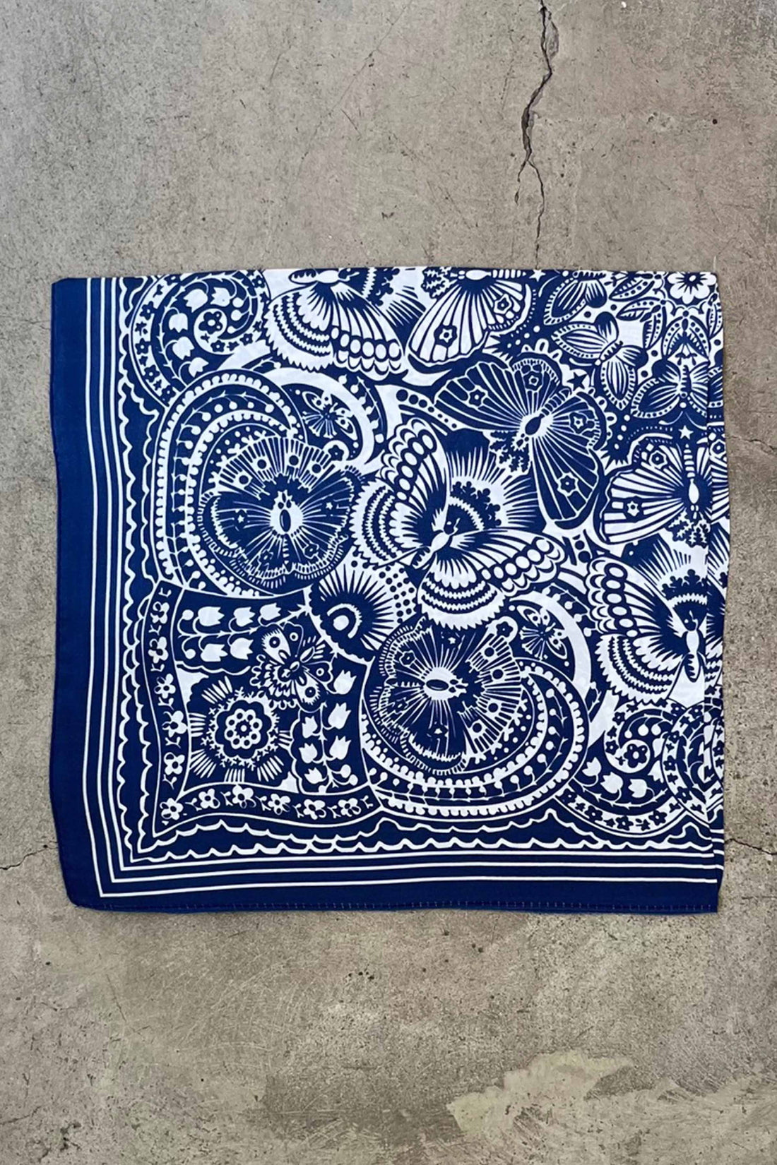 Silk scarf off white/blue butterflies