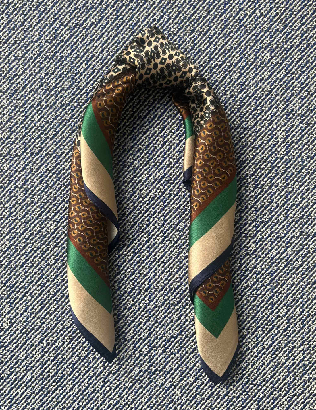 Silk scarf brown/camel/green graphic