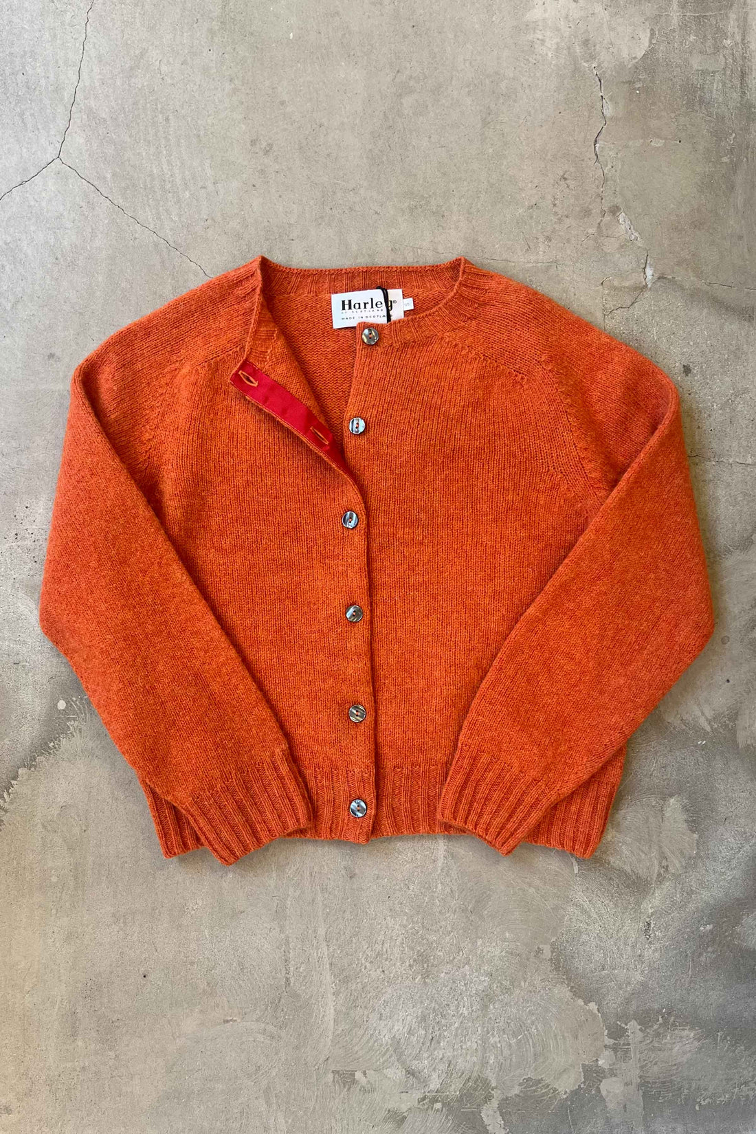 Lambswool crew-neck cardigan satsuma