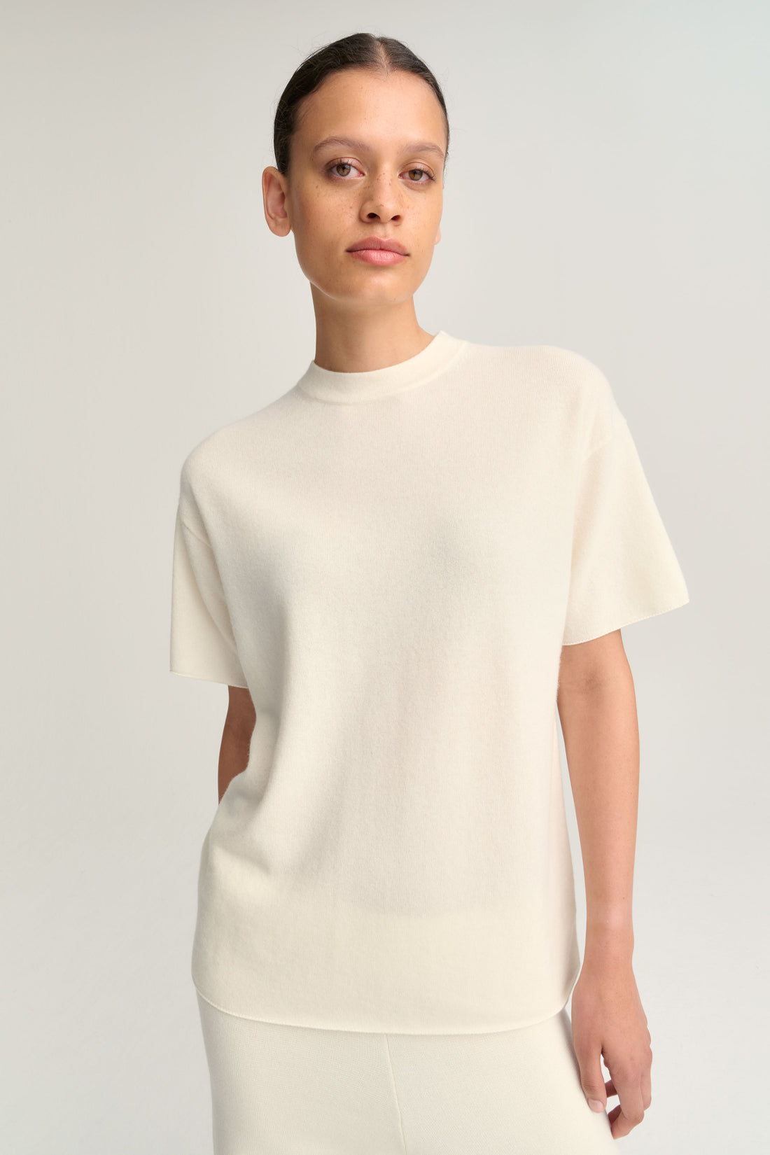 Rhea merino/cashmere knit t-shirt off-white